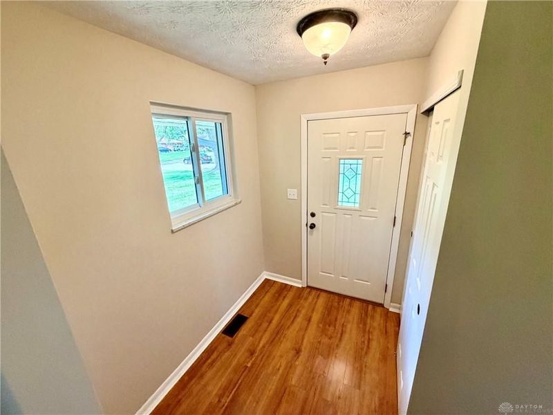 3088 Fontano Drive, Kettering, OH 45440 Photo 11