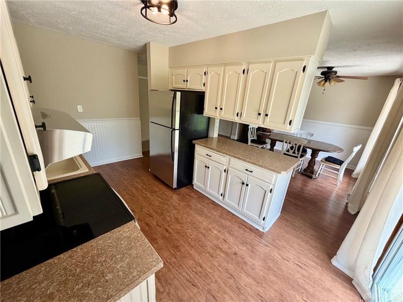 3088 Fontano Drive, Kettering, OH 45440 Photo 17