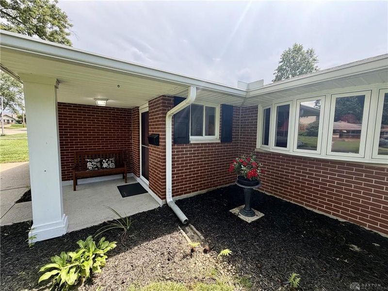 3088 Fontano Drive, Kettering, OH 45440 Photo 8