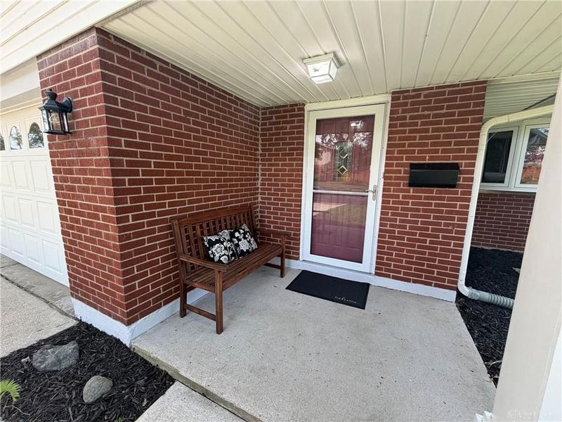 3088 Fontano Drive, Kettering, OH 45440 Photo 9