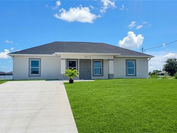 9019 E Crow CIR , LABELLE, FL 33935