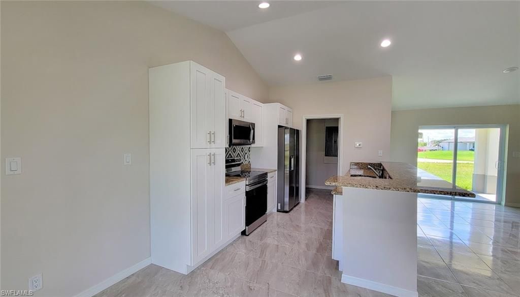 9019 E Crow Cir , Labelle, FL 33935 Photo
