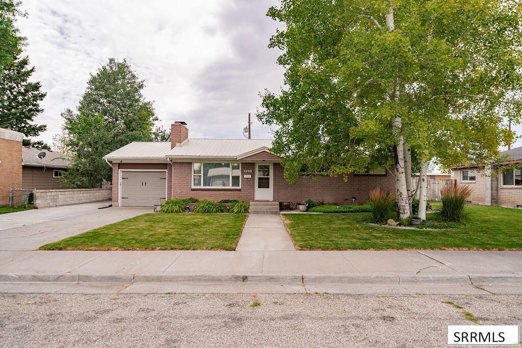 1330 Merrett Drive, Idaho Falls, ID 83404 Main Photo