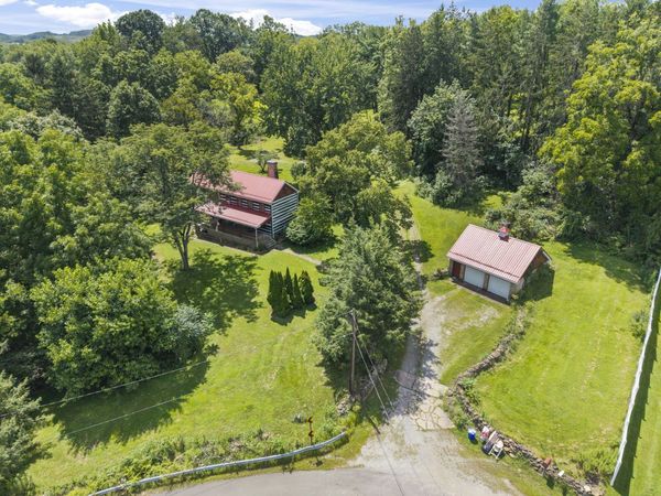 154 St Johns Church Road, Greensburg, PA 15601
