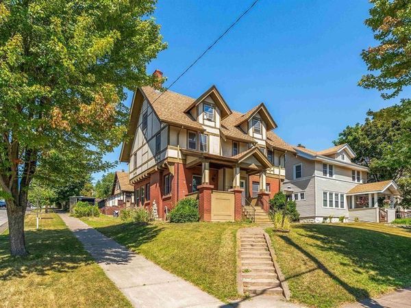 1801 E 2nd Street , Duluth, MN 55812