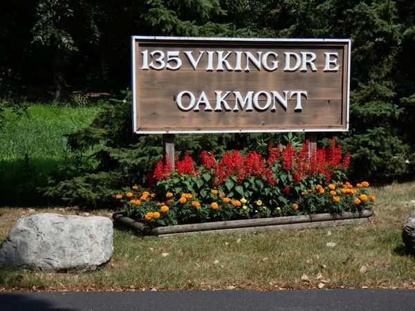 135 Viking Drive E, Unit 110, Little Canada, MN 55117