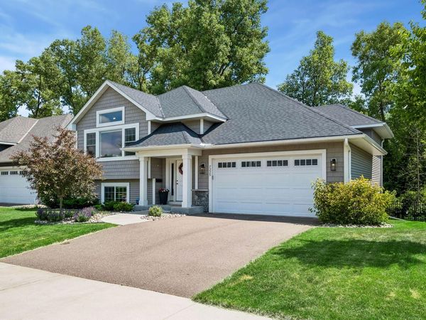 7225 51st Avenue N, New Hope, MN 55428