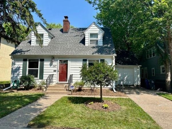 1047 Dayton Avenue , Saint Paul, MN 55104