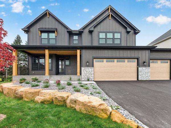 18393 56th Court N, Plymouth, MN 55446