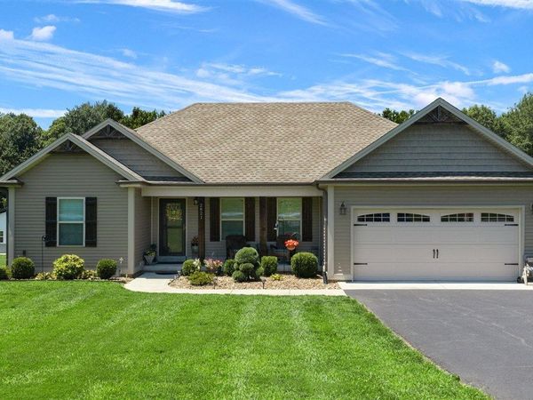 2821 H E Johnson Road , Alvaton, KY 42122