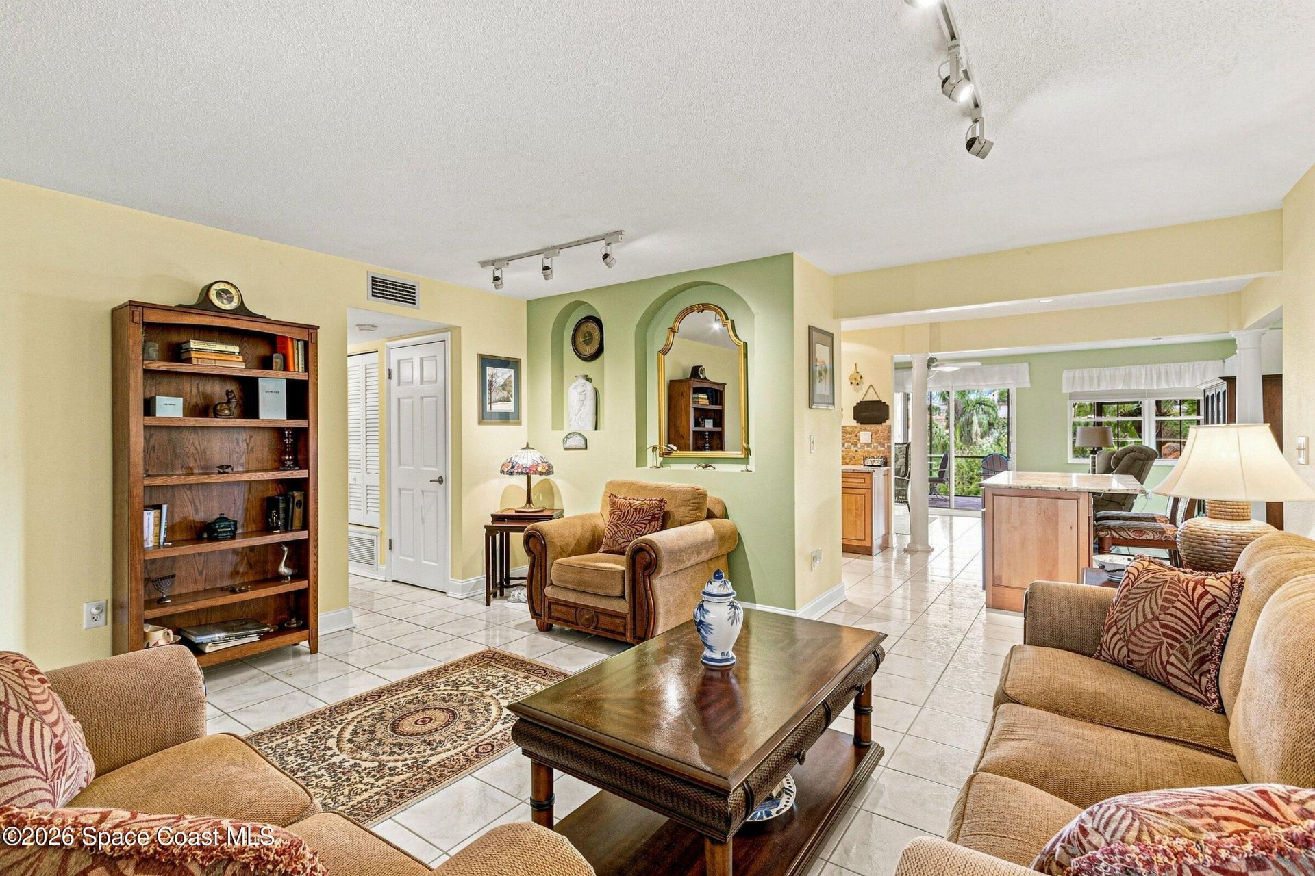 889 Vance Circle Ne, Palm Bay, FL 32905 Photo