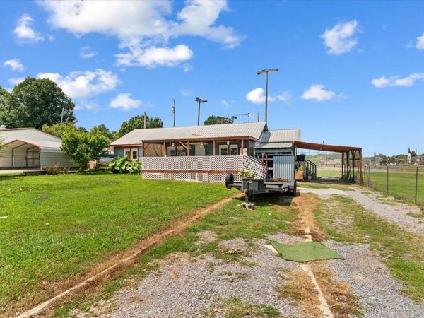 102 Glaze Drive, Dalton, GA 30721