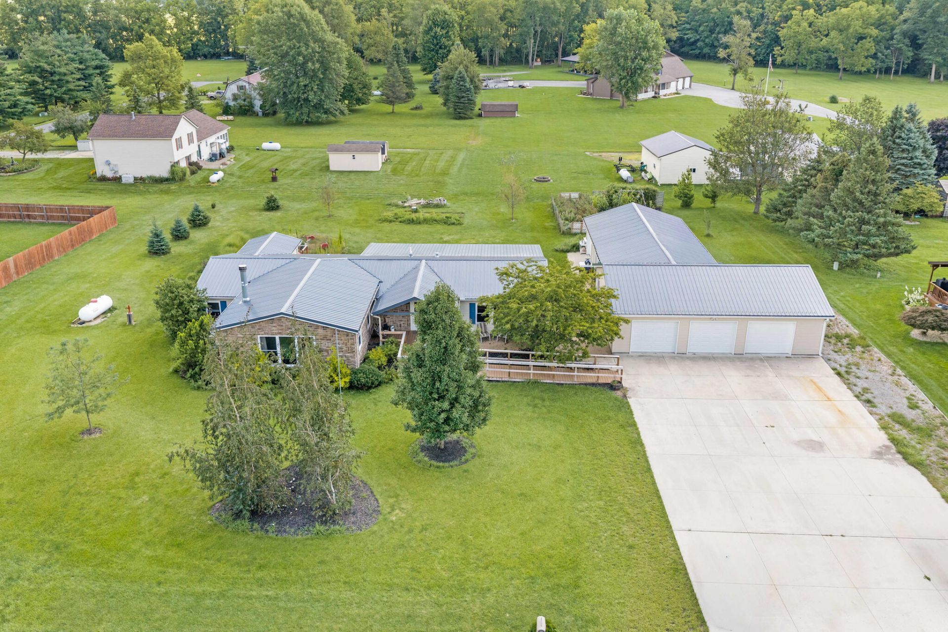 11238 Parker Drive, Belle Center, OH 43310 Main Photo