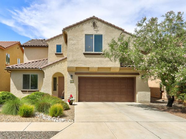 5705 Stone Peak Road NW, Albuquerque, NM 87114