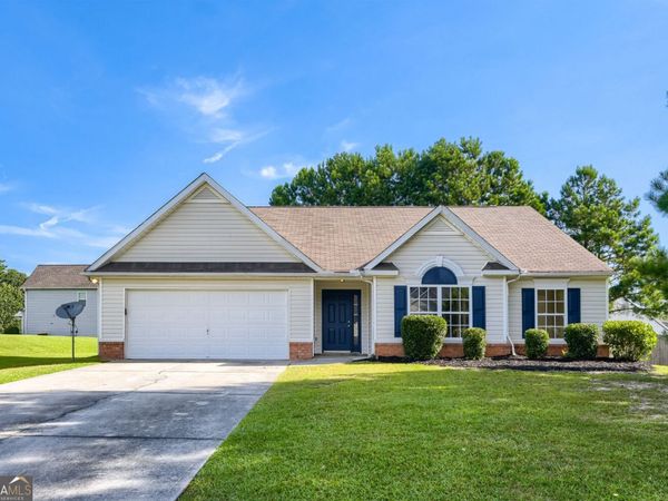 606 Mayfern Trace, Fairburn, GA 30213
