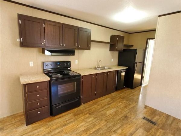 201 China Garden LN, Georgetown, TX 78626