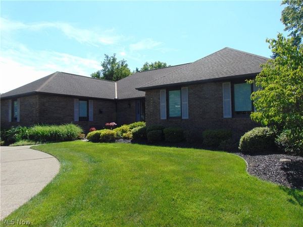 2090 Ridgebury Drive, Painesville Twp, OH 44077