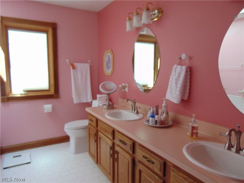 2090 Ridgebury Drive, Painesville Township, OH 44077 Photo 21