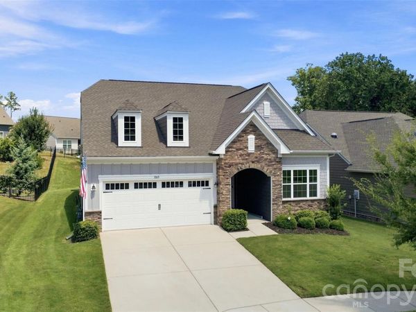 3065 Rosseau Lane , Mount Holly, NC 28120