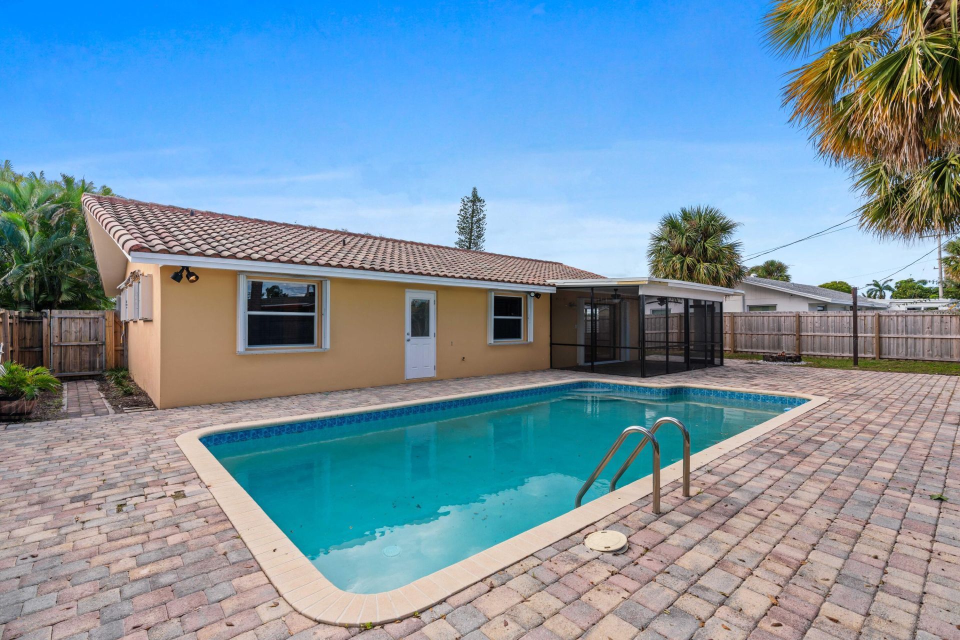 3697 Holly Drive, Palm Beach Gardens, FL 33410 Photo
