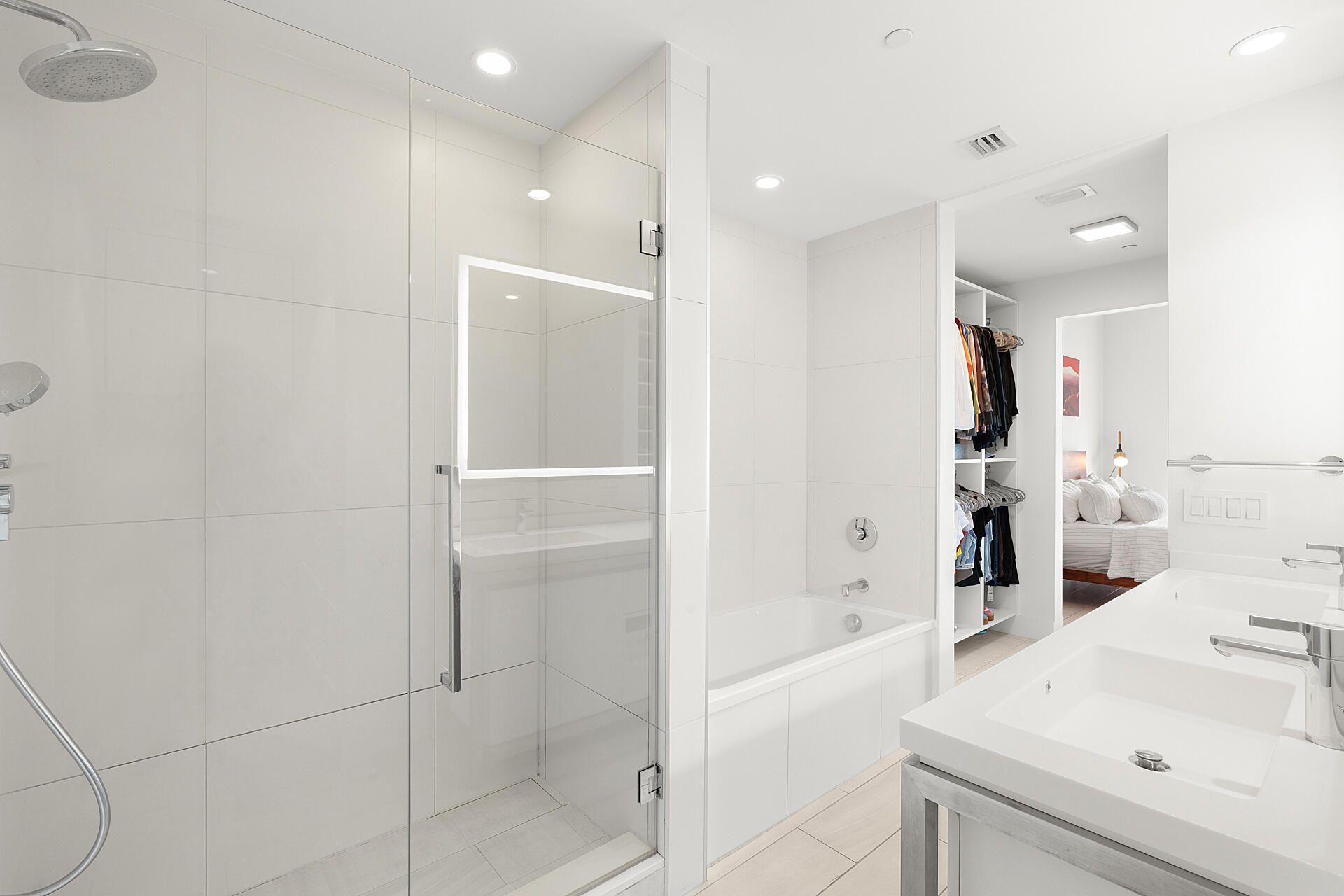 2000 Metropica Way, Unit 801, Sunrise, FL 33323 Photo