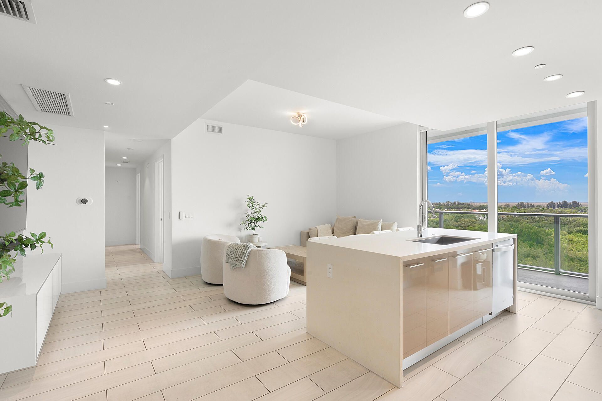2000 Metropica Way, Unit 801, Sunrise, FL 33323 Photo