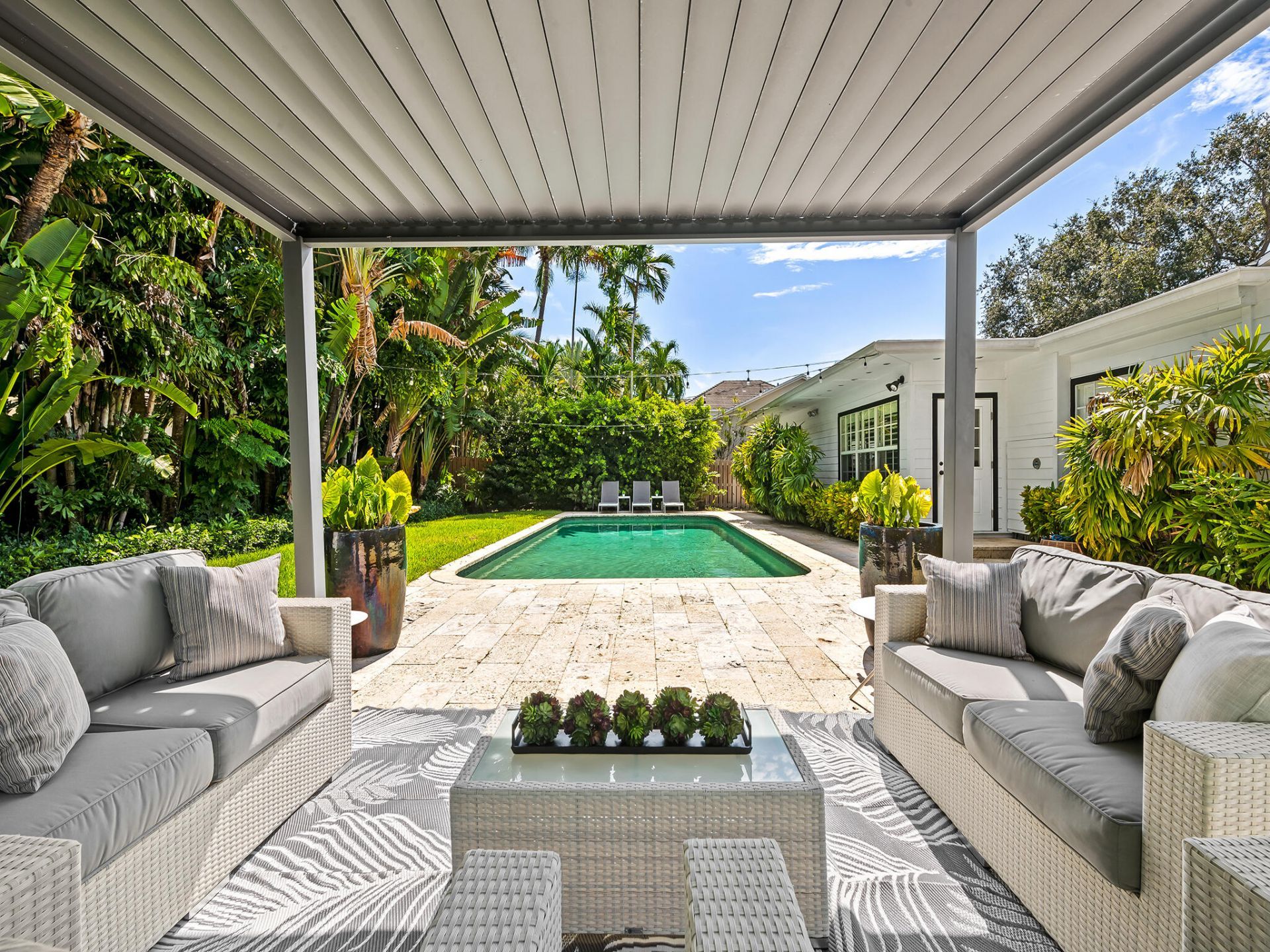 1001 SE 10th Street, Fort Lauderdale, FL 33316 Photo