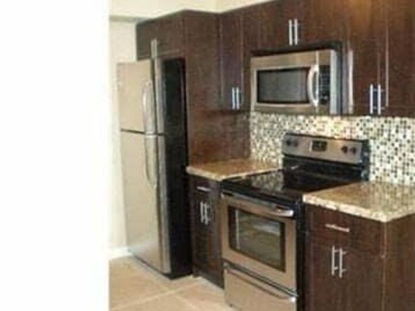 2705 NW 73RD Avenue, Sunrise, FL 33313