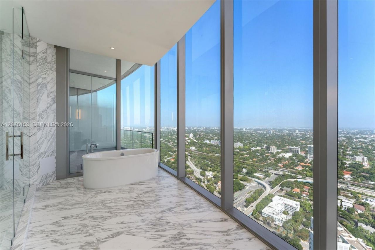 175 SE 25th Road, Unit UPH01, Miami, FL 33129 Photo