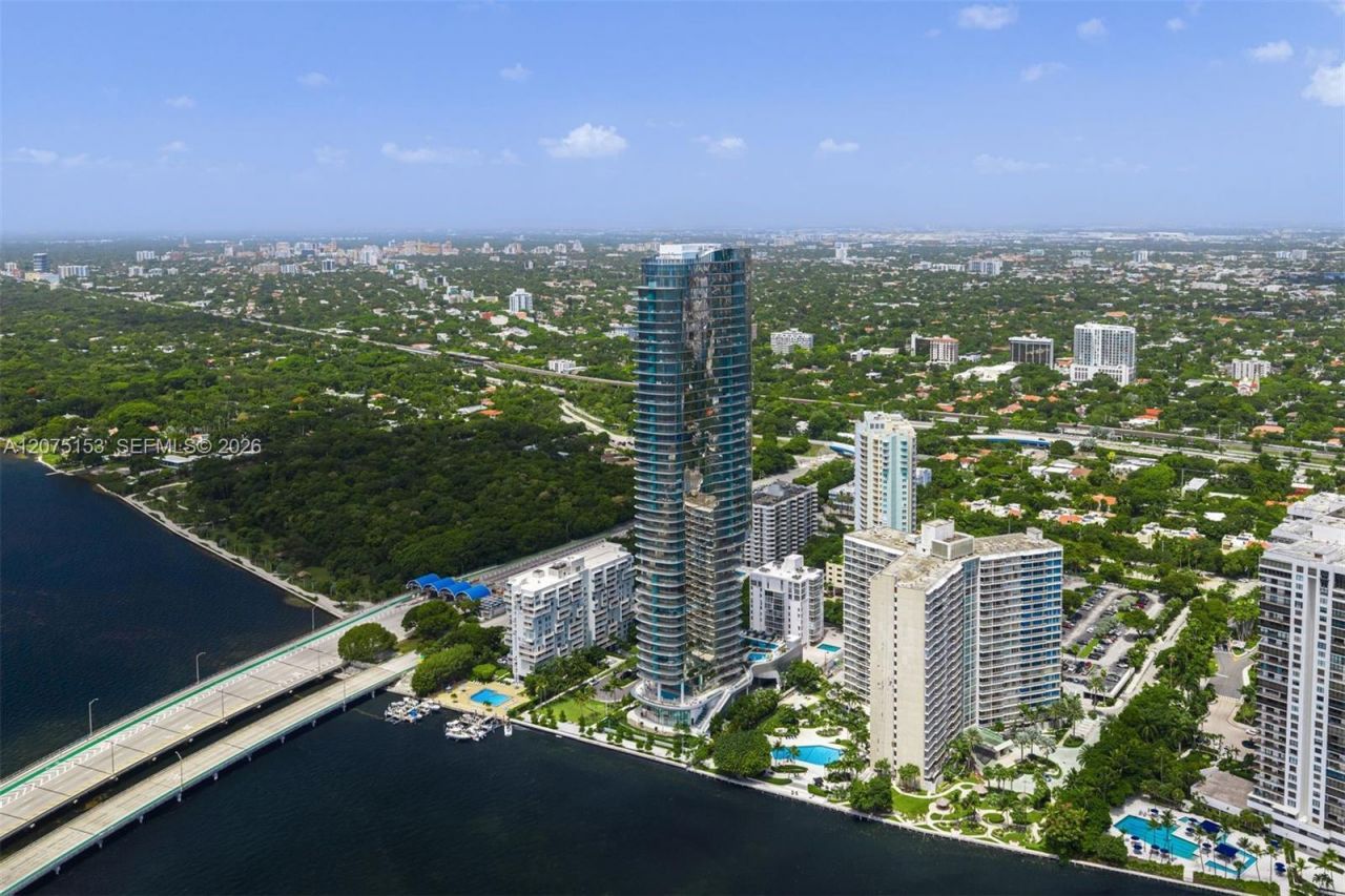 175 SE 25th Road, Unit UPH01, Miami, FL 33129 Photo