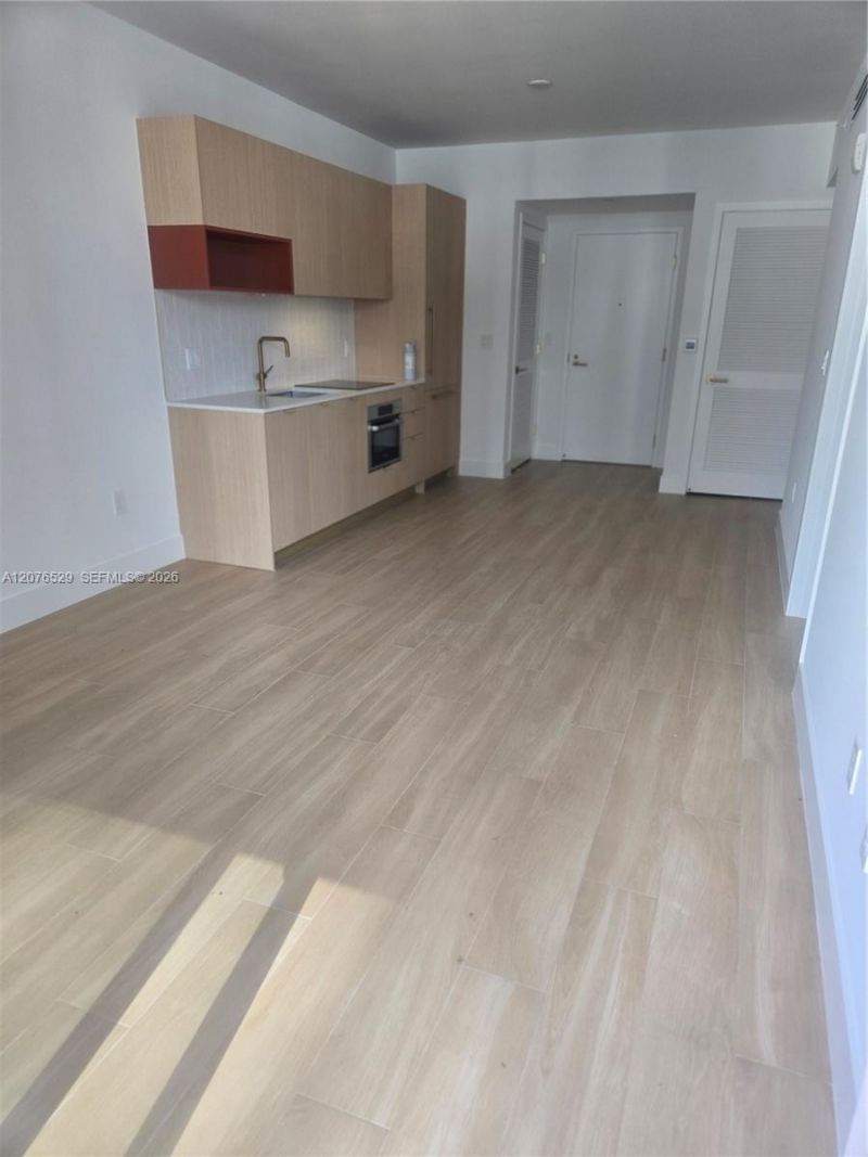 90 NE 32nd St , Unit 605, Miami, FL 33137 Photo