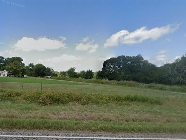 2020 Farm Road 909, Clarksville, TX 75426