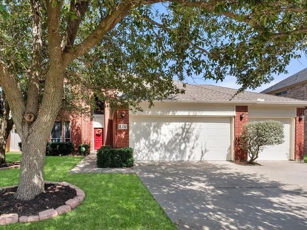 615 Rosarita Road, Arlington, TX 76002
