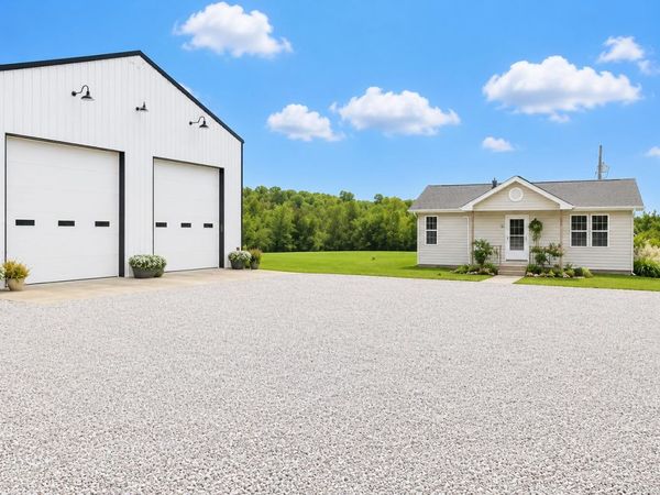 638 N Dade 181 , Greenfield, MO 65661