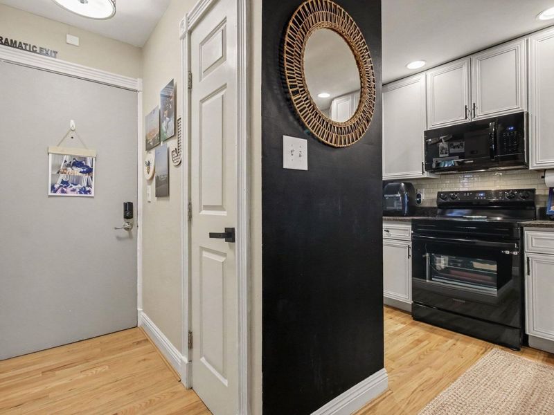 101 Winding Way, Unit J, Covington, KY 41011 Photo 5