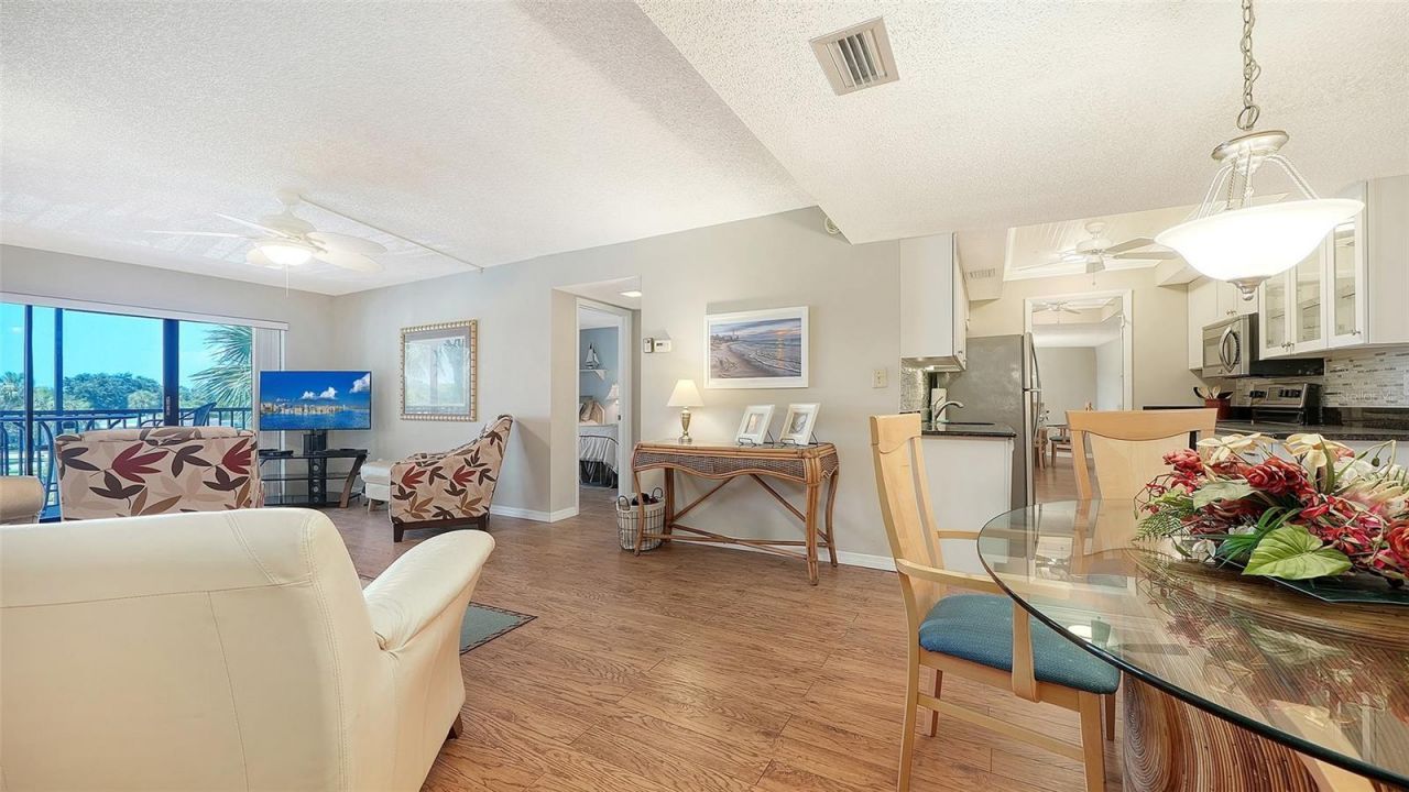 6116 43rd Street W, Unit 305D, Bradenton, FL 34210 Photo