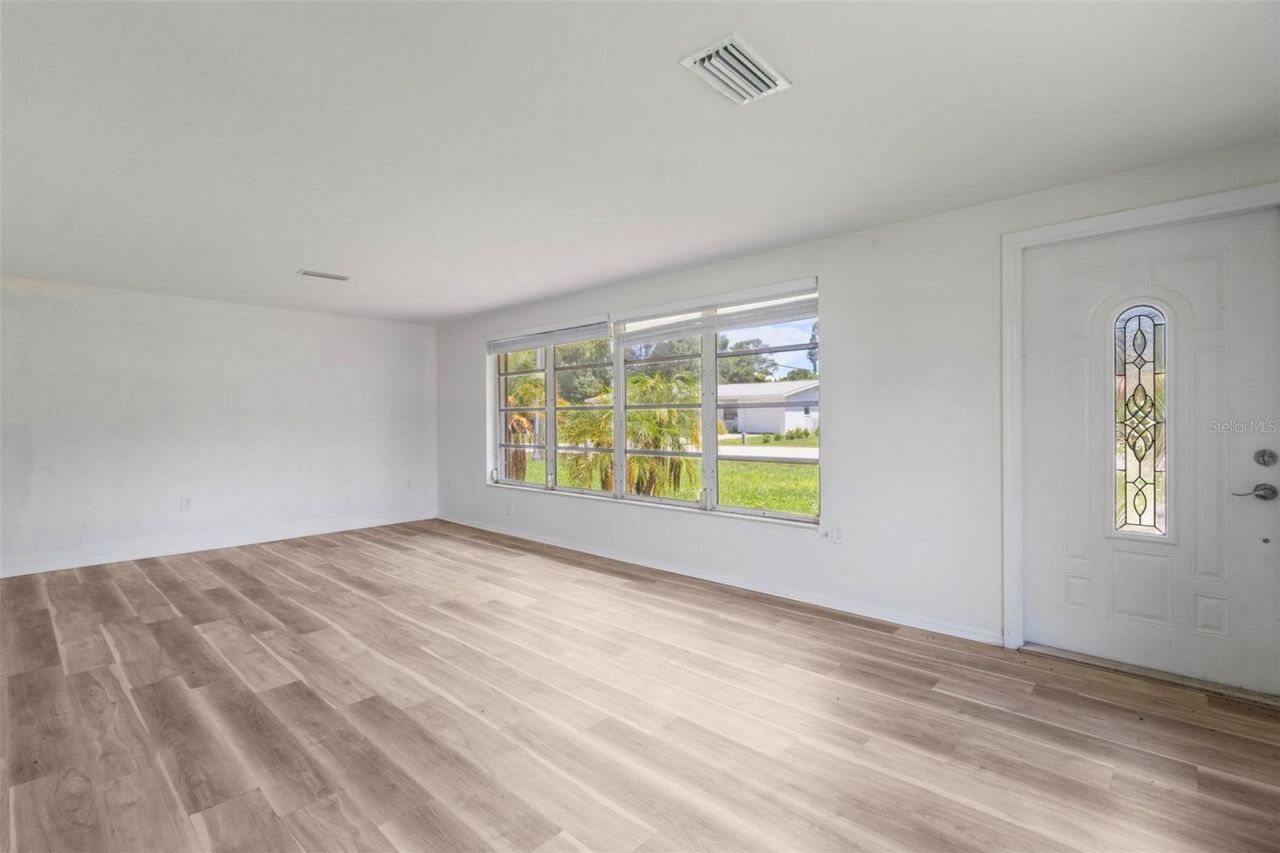 4875 Northwood Avenue, Sarasota, FL 34231 Photo