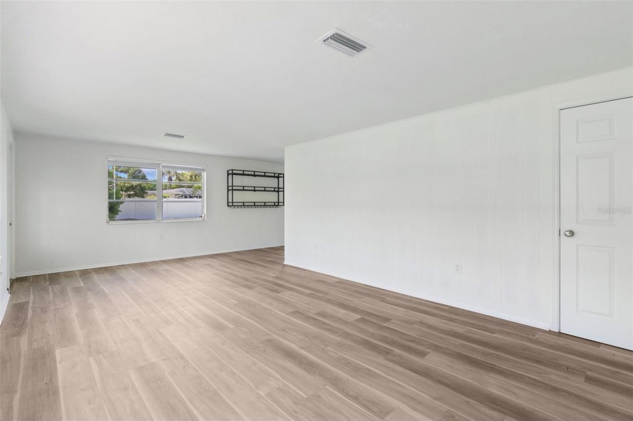 4875 Northwood Avenue, Sarasota, FL 34231 Photo