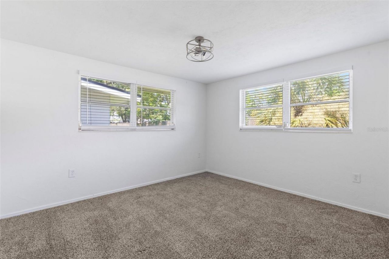 4875 Northwood Avenue, Sarasota, FL 34231 Photo