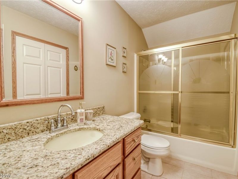 10370 Wilbert Drive, Kirtland, OH 44094 Photo 25
