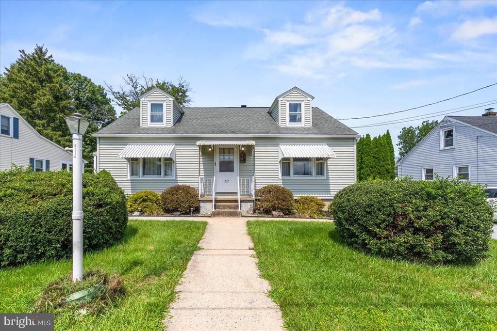 517 W WALNUT STREET , CLEONA, PA 17042