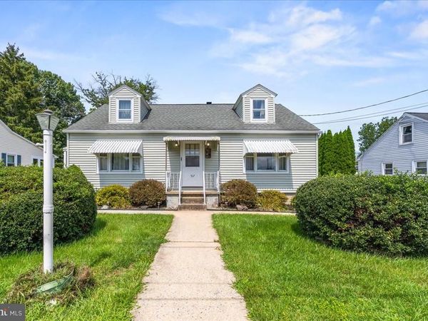517 W WALNUT STREET , CLEONA, PA 17042