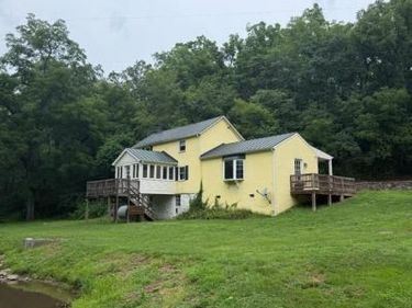 33709 CLIFTON FARM LANE , UPPERVILLE, VA 20184
