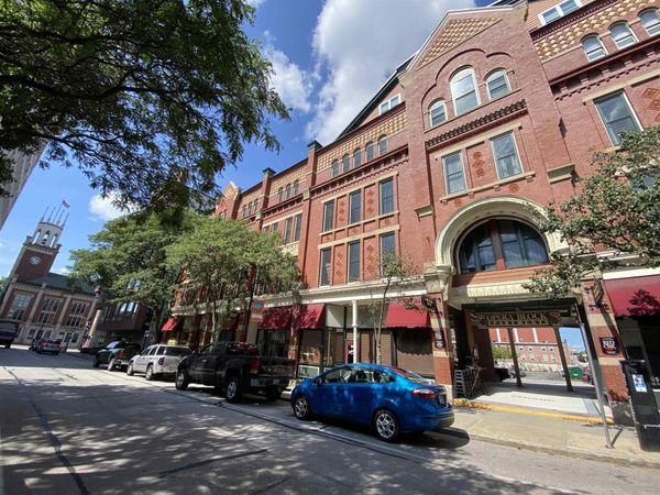 30 Hanover Street, Unit 203, Manchester, NH 03101