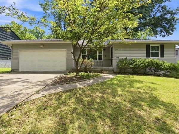 807 W 87th Terrace, Kansas City, MO 64114
