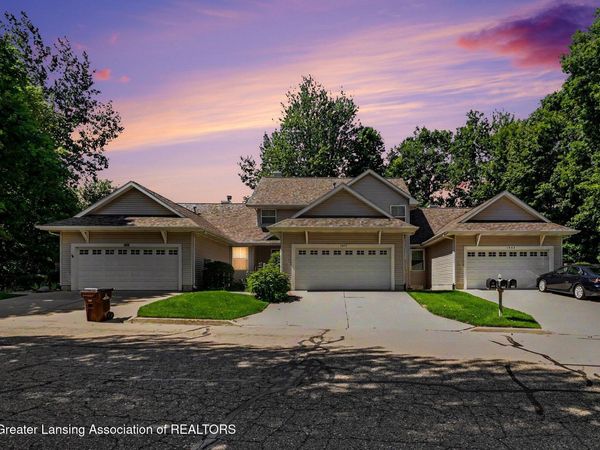 1493 Nottingham Forest Trail, Williamston, MI 48895