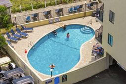 4701 S Ocean Blvd. photo 4