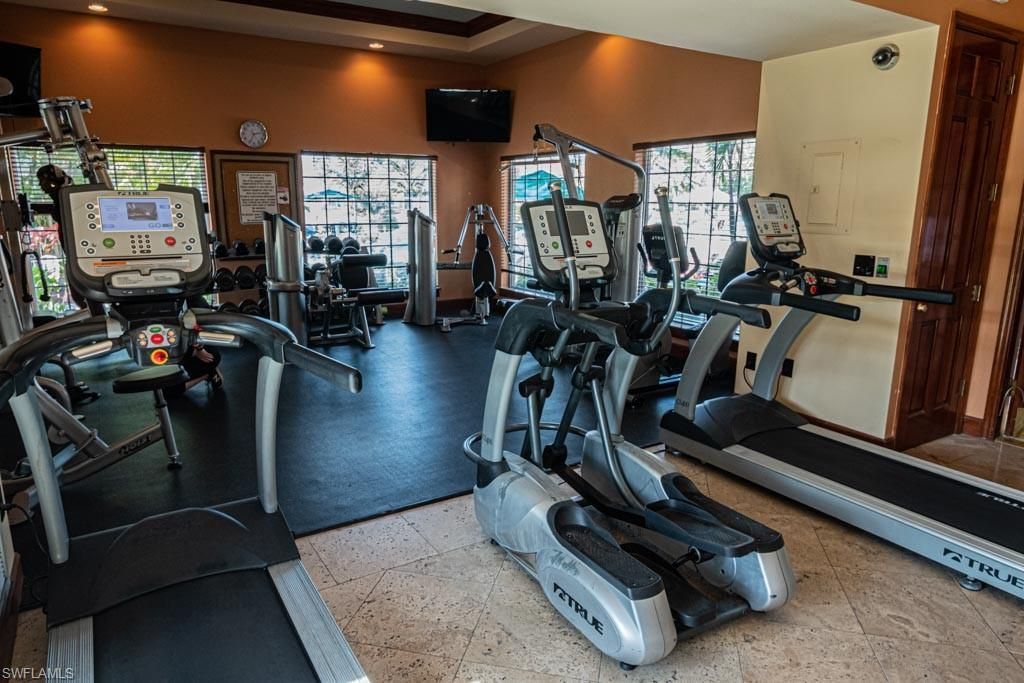1265 Wildwood Lakes Blvd, Unit 201, Naples, FL 34104 Photo