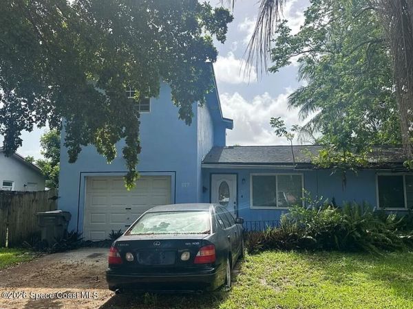 527 S 28th Avenue , Hollywood, FL 33021