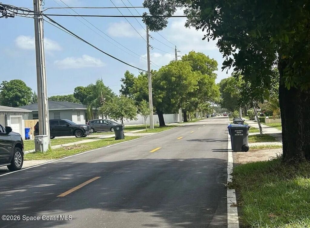 527 S 28th Avenue , Hollywood, FL 33021 Photo